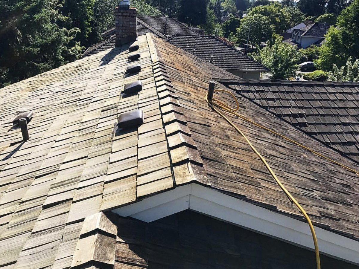 Roof Moss Removal & Roof Cleaning Portland NW Shine Roof Cleaning